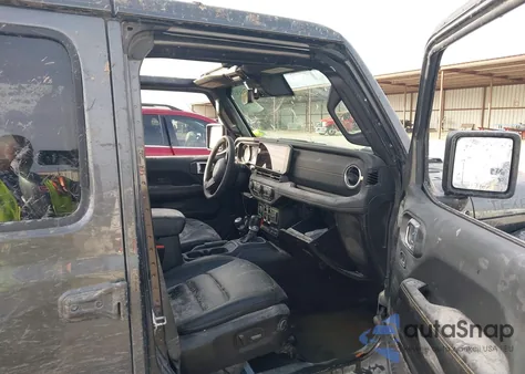 2025 Jeep Gladiator Texas Trail z USA, uszkodzony, nr VIN 1C6PJTAG9SL505598